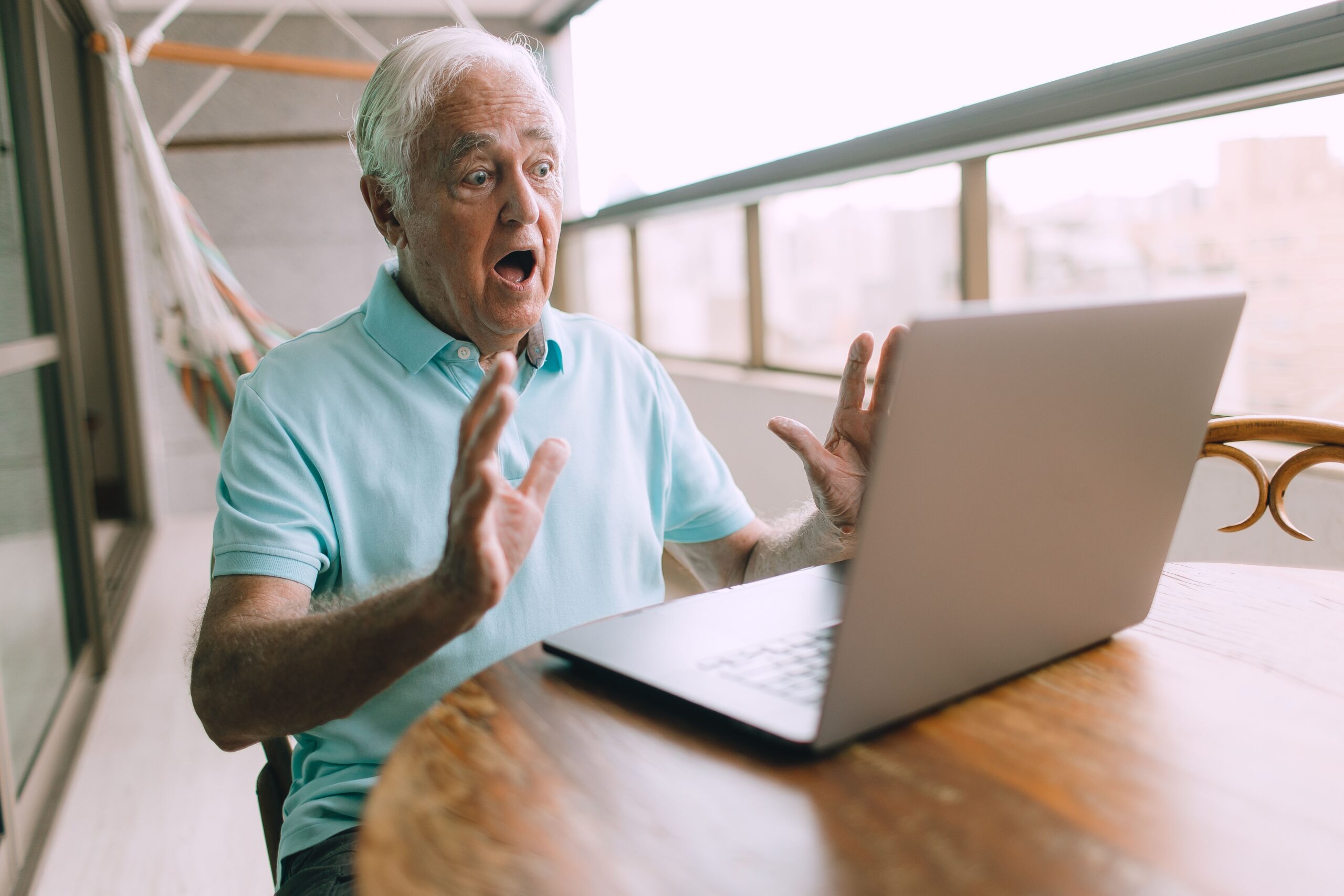 Vero Senior Support Senior Laptop Help Me